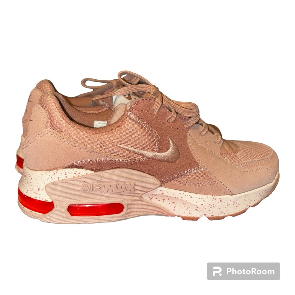 Women’s Nike Air Max Excee BRAND NEW